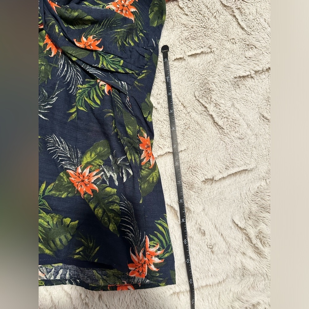 Everly Tropical Floral Romper - Picture 8 of 15